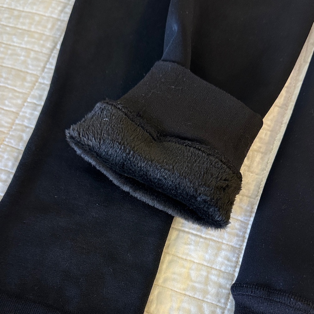 Lot of 2 Black Legging Fleece Lined Seamless High Rise Warm Cozy Bundle - Picture 3 of 6